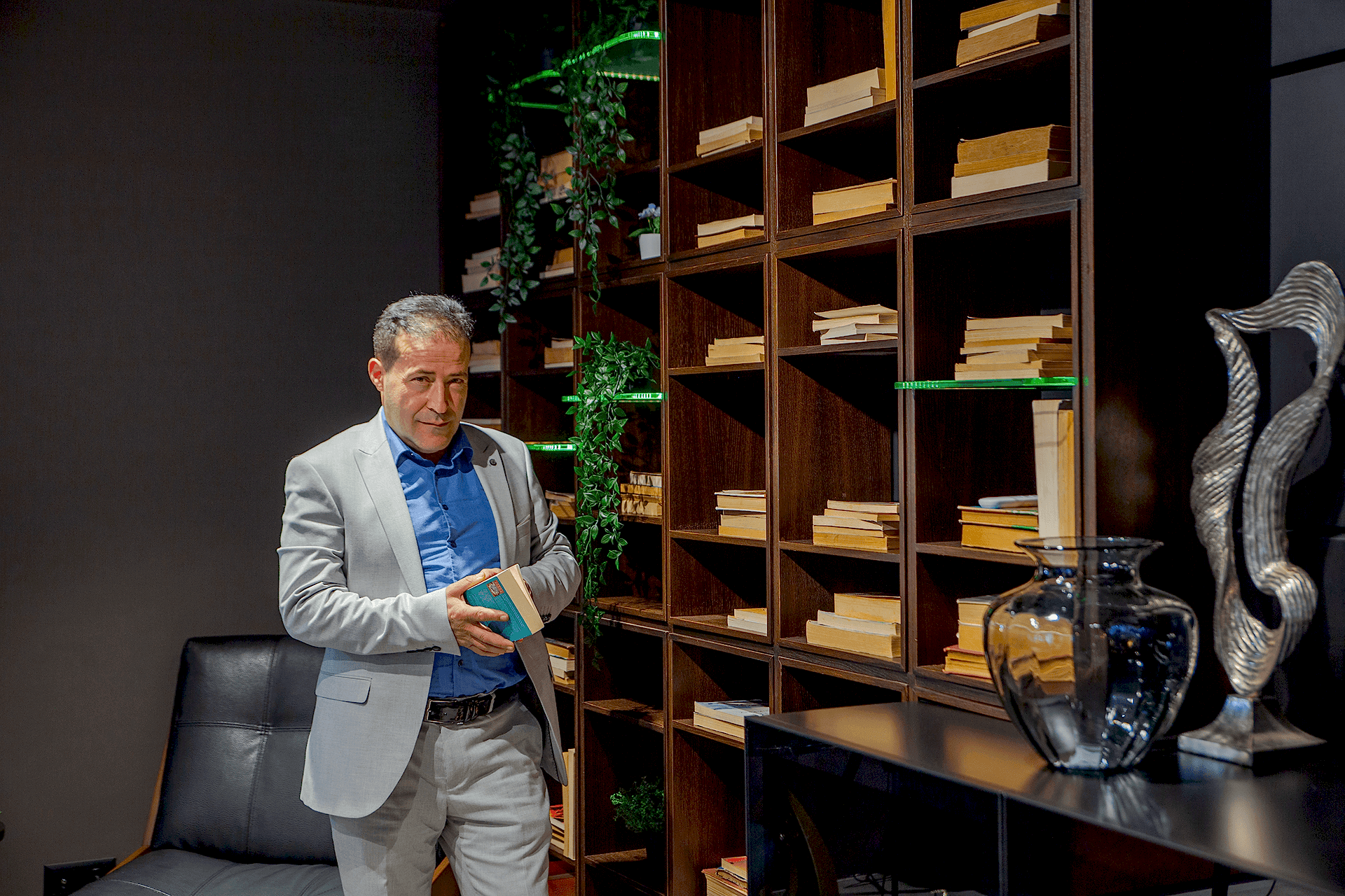 Belusso Modern Mobilya Dekorasyon, İç Mimarlık Desteği | Modoko | Masko|Zarafet ve Fonksiyonun Buluştuğu Nokta: Ramazan Macit’in Belusso Yolculuğu